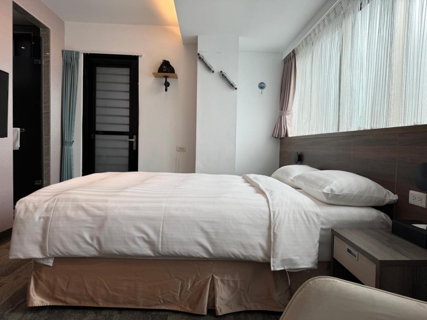 Rf Hotel  Linsen Taipei Bagian luar foto