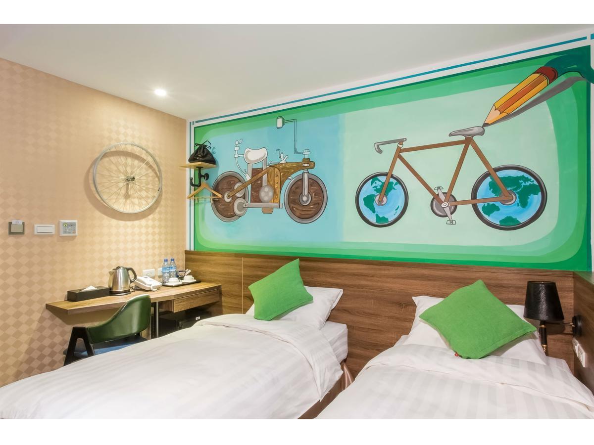 Rf Hotel  Linsen Taipei Bagian luar foto