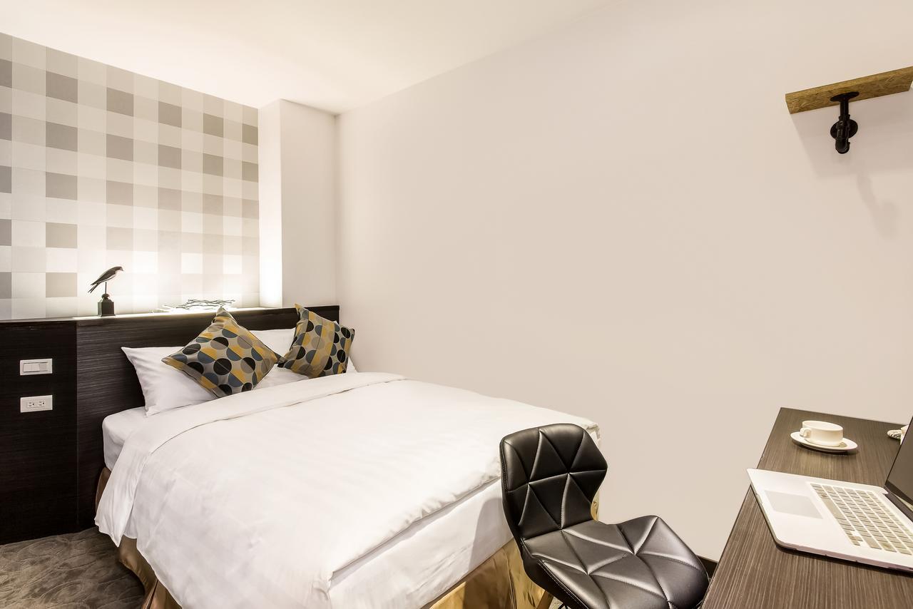 Rf Hotel  Linsen Taipei Bagian luar foto