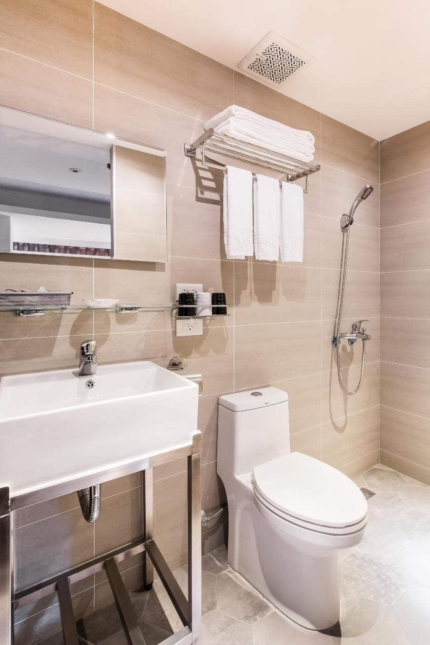 Rf Hotel  Linsen Taipei Bagian luar foto